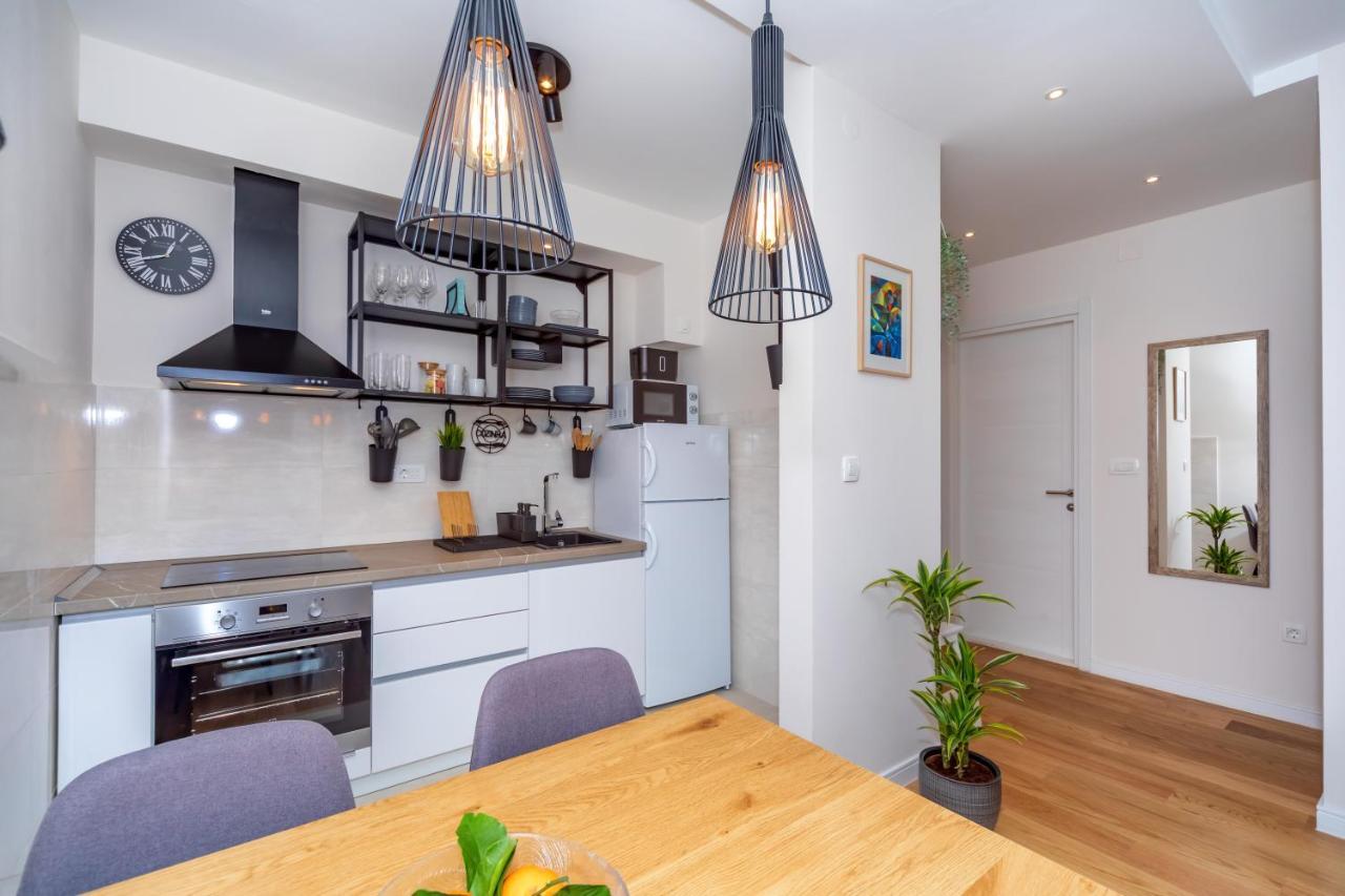 Les Appartements Prives Бар Екстер'єр фото